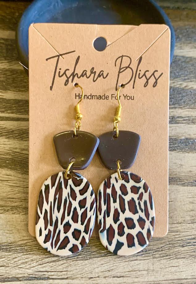 Leopard Ovals & Brown Trapezoids