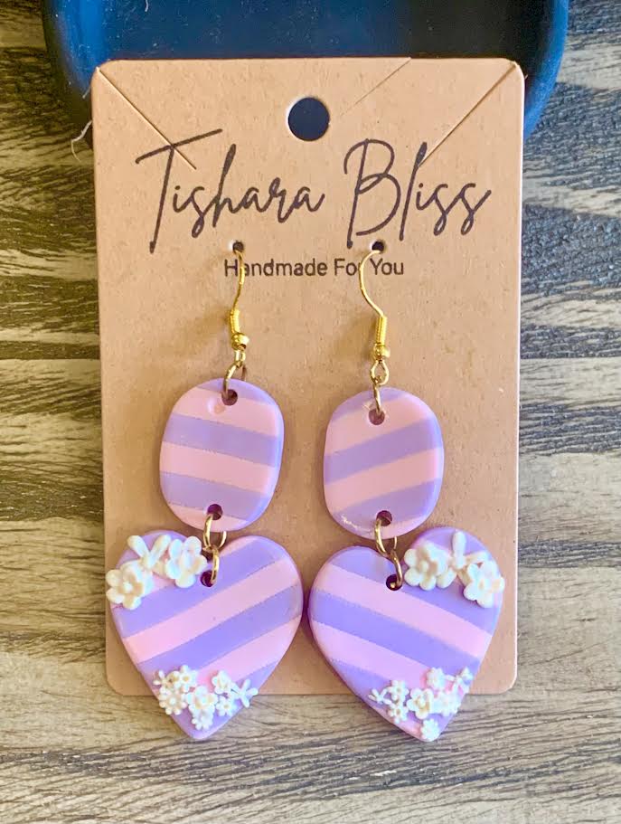 Purple & Pink Hearts With White Flowers