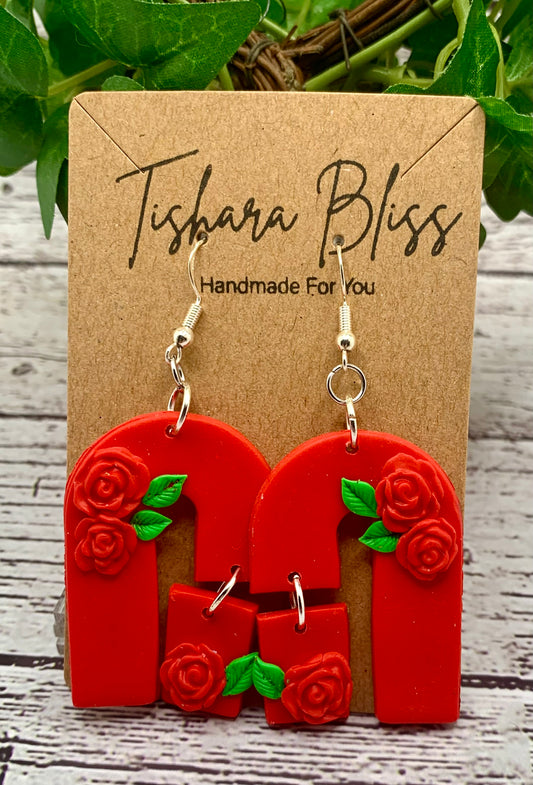 Red Rose Horseshoes